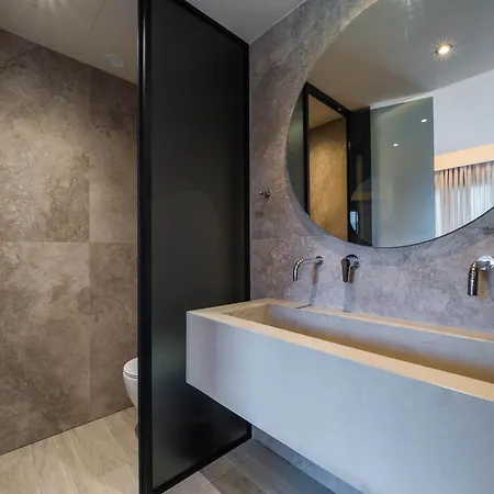 Apartment Unique